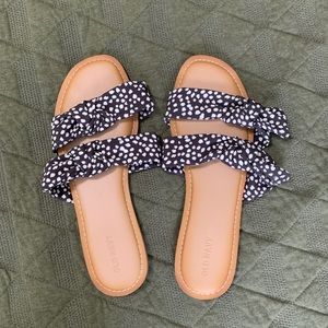 Old Navy Sandals